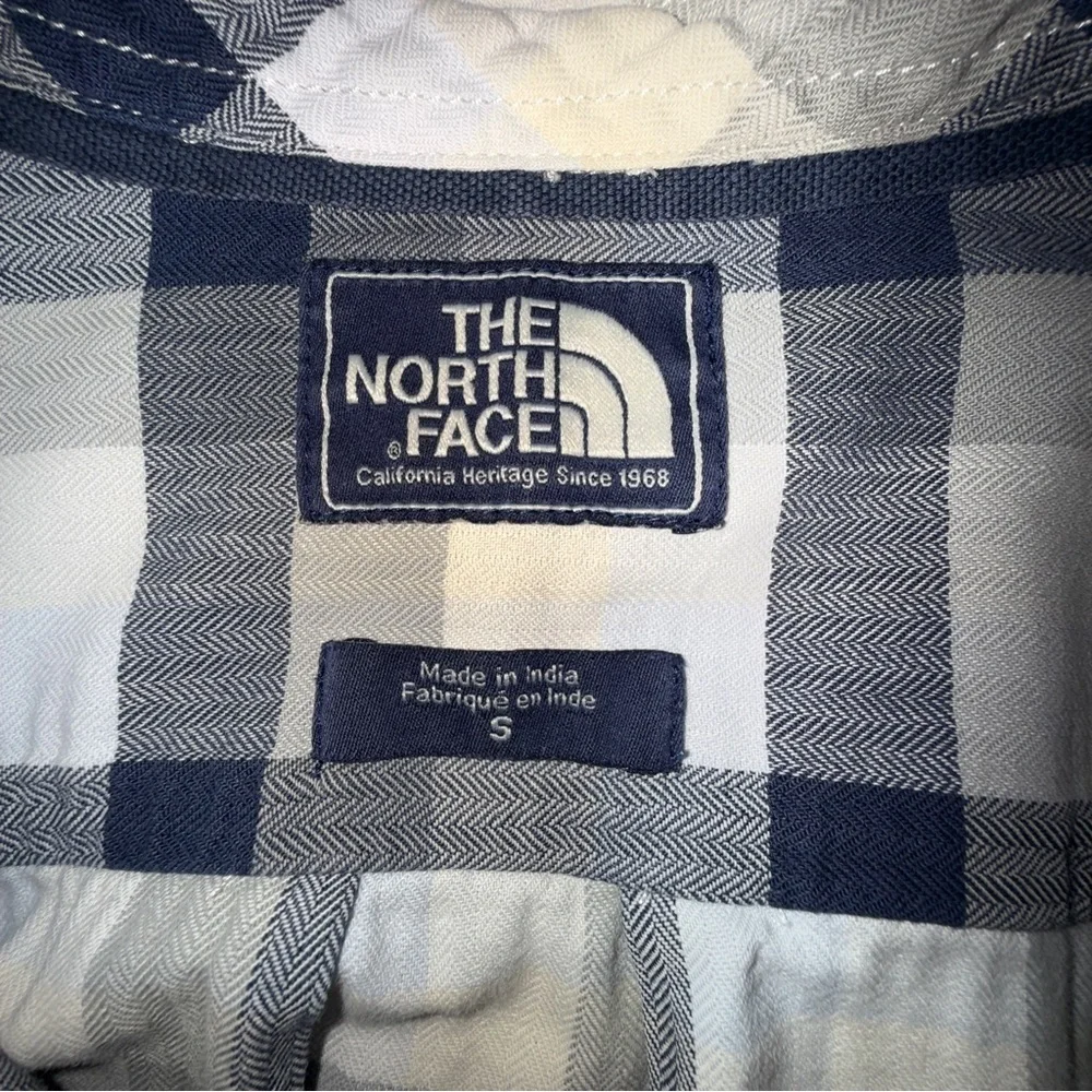 The North Face Men’s Flannel Shirt Plaid Button Down Long Sleeve Size Small